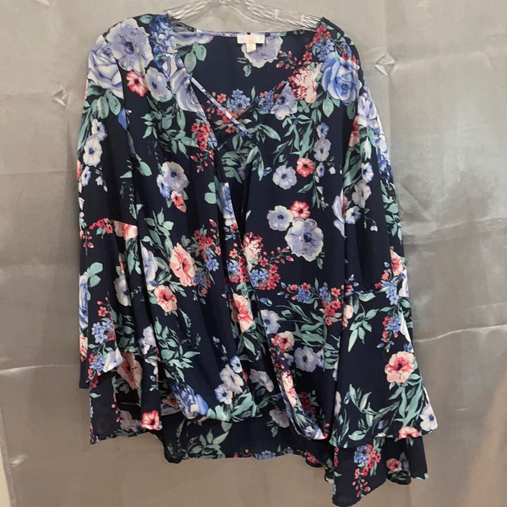 Charming Charlie blouse